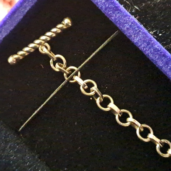 Anthill Garnet and White Zircon Toggle Clasp Bracelet in 925 Sterling Silver. - Picture 3 of 9